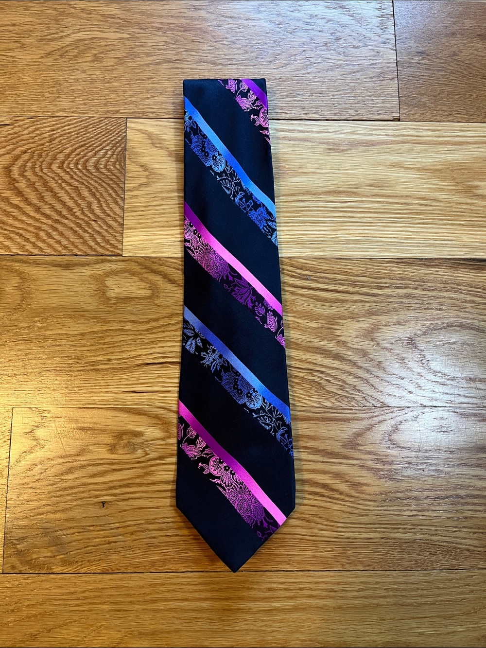 Vintage Vitaliano Pancaldi Handmade Italian Silk Tie